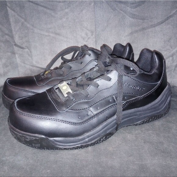 Nautilus Black Composite Toe Slip-Resistant Work Shoe N5032 Size 11 - Picture 1 of 9